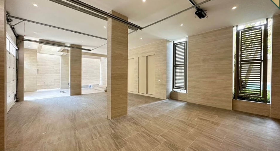 Haus zum Kauf mit 4 Zimmer in Sathon, Bangkok