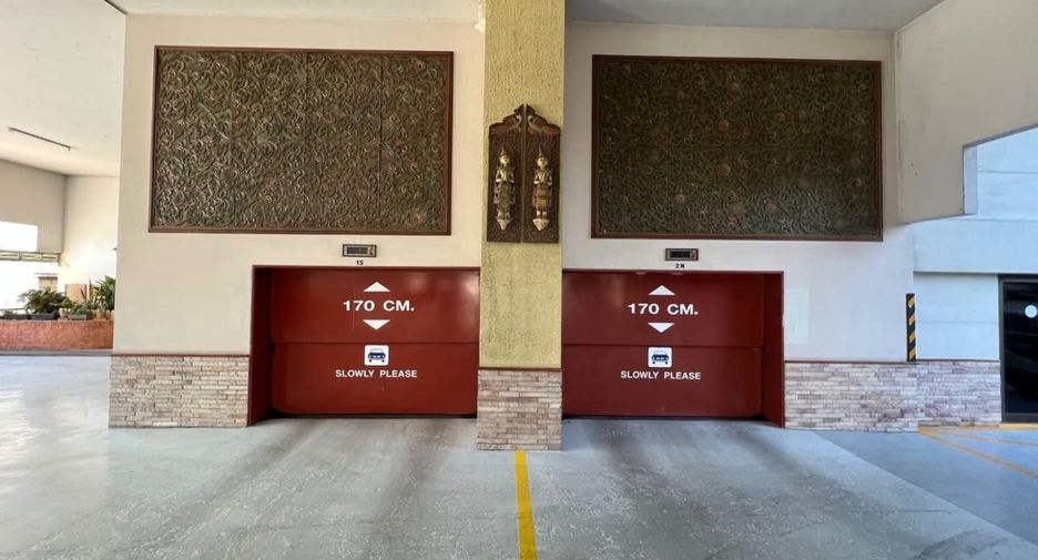 For sale 2 bedrooms condo in Mueang Chiang Mai, Chiang Mai