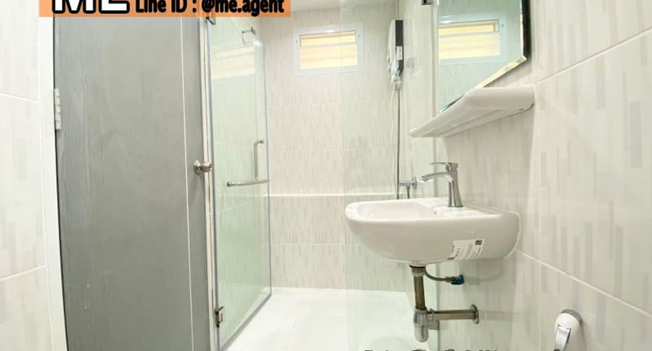 For rent 5 bedrooms house in Suan Luang, Bangkok