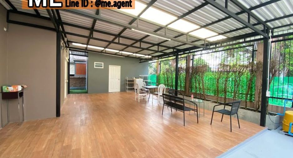 For rent 5 bedrooms house in Suan Luang, Bangkok