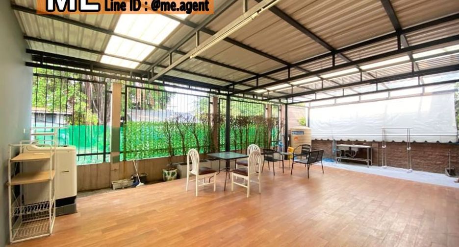 For rent 5 bedrooms house in Suan Luang, Bangkok
