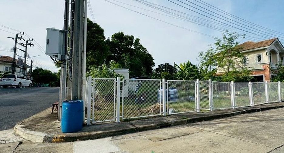 Haus zum Kauf mit 3 Zimmer in Bang Yai, Nonthaburi