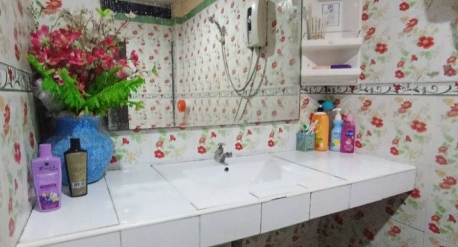 For sale studio townhouse in Bang Pa-in, Phra Nakhon Si Ayutthaya
