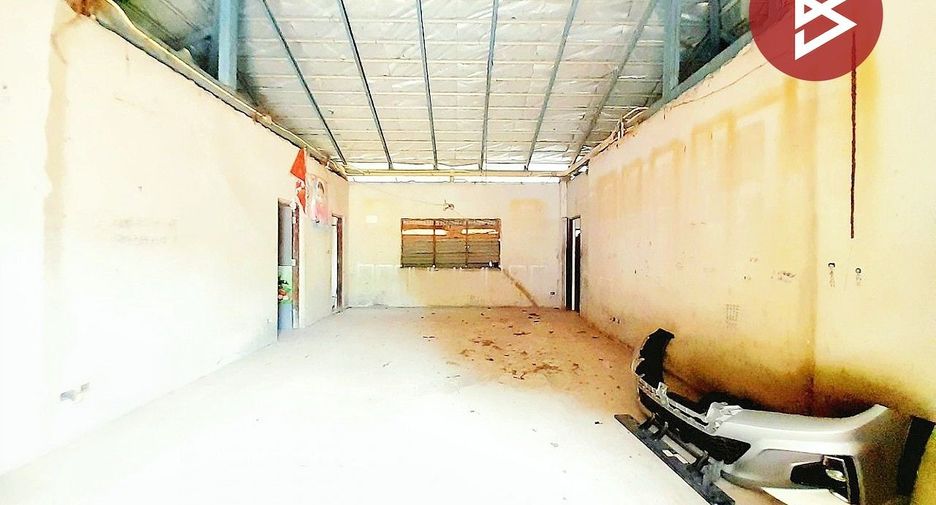 Terreno en venta en Krathum Baen, Samut Sakhon