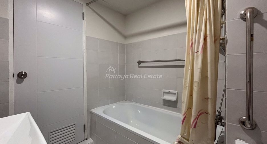 For sale 2 bedrooms condo in Bang Lamung, Chonburi