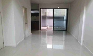 For rent and for sale 3 bedrooms townhouse in Lat Phrao, Bangkok