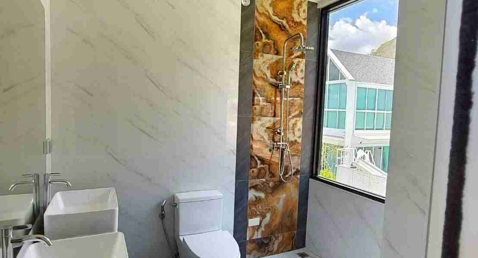 For sale 3 bedrooms house in Nikhom Phatthana, Rayong