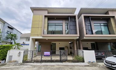 À vendre 3 chambres maison à Bang Yai, Nonthaburi