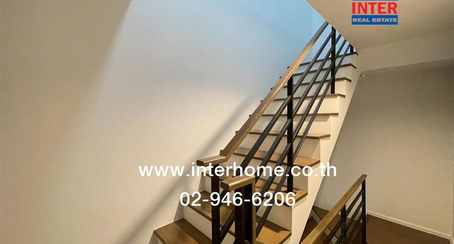 For rent and for sale 3 bedrooms townhouse in Bueng Kum, Bangkok