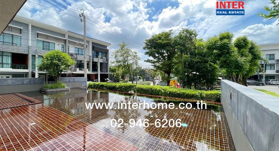 For rent and for sale 3 bedrooms townhouse in Bueng Kum, Bangkok
