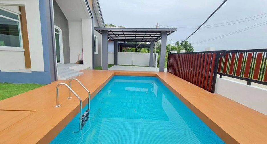 Villa zum Kauf mit 3 Zimmer in Sattahip, Chonburi