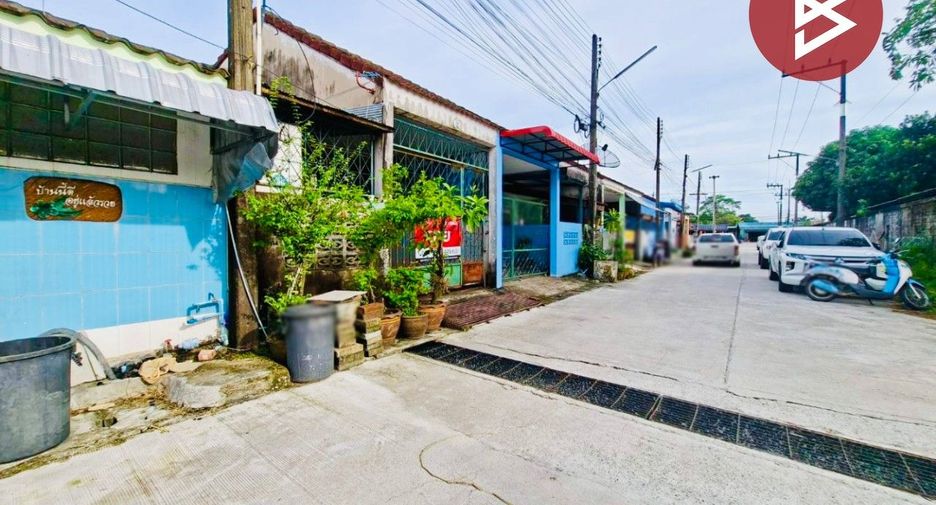 Casa adosada en venta de 1 habitaciones en Ban Khai, Rayong