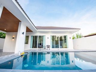 For Rent 3 Bedroom Villa In Bang Lamung, Chonburi