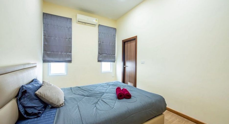 For rent 3 bedrooms villa in Bang Lamung, Chonburi