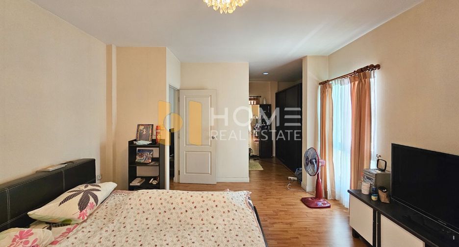 For sale 3 ベッドルーム house in Bang Khen, Bangkok