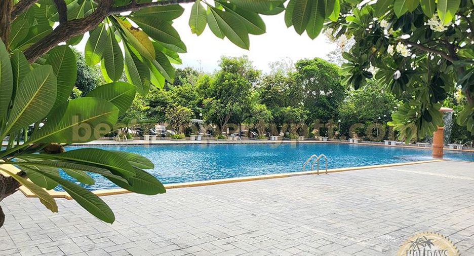For sale studio condo in Bang Lamung, Chonburi