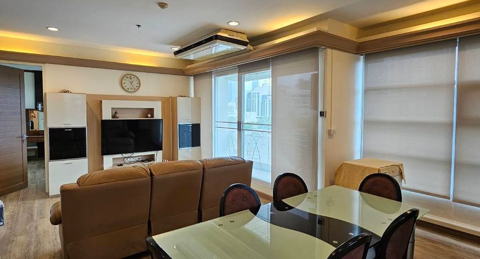For rent 3 bedrooms condo in Ratchathewi, Bangkok