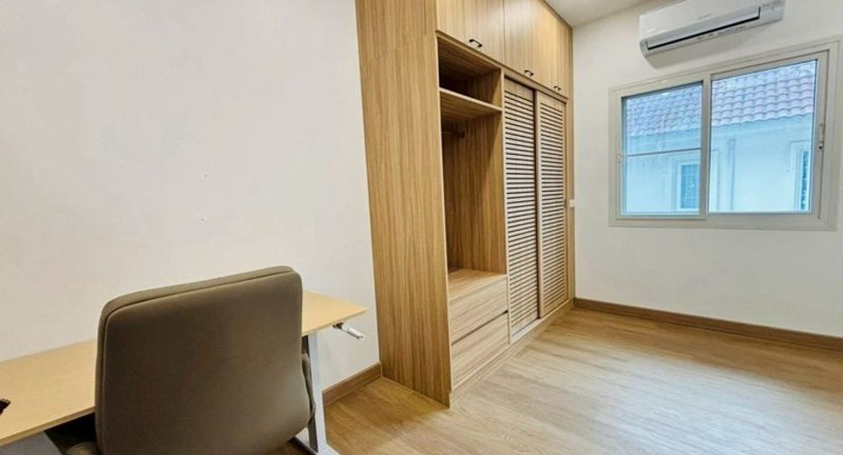 For rent 4 bedrooms villa in Hang Dong, Chiang Mai