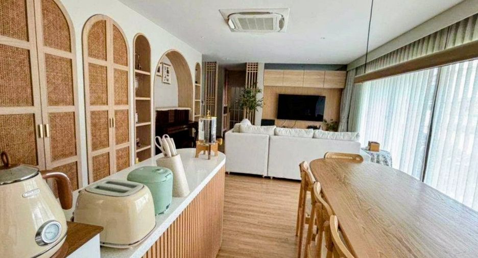 出租 5 卧室 独立屋 在 Bang Phli, Samut Prakan