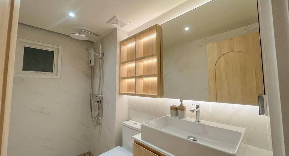 À vendre 2 chambres condo à Mueang Chiang Mai, Chiang Mai