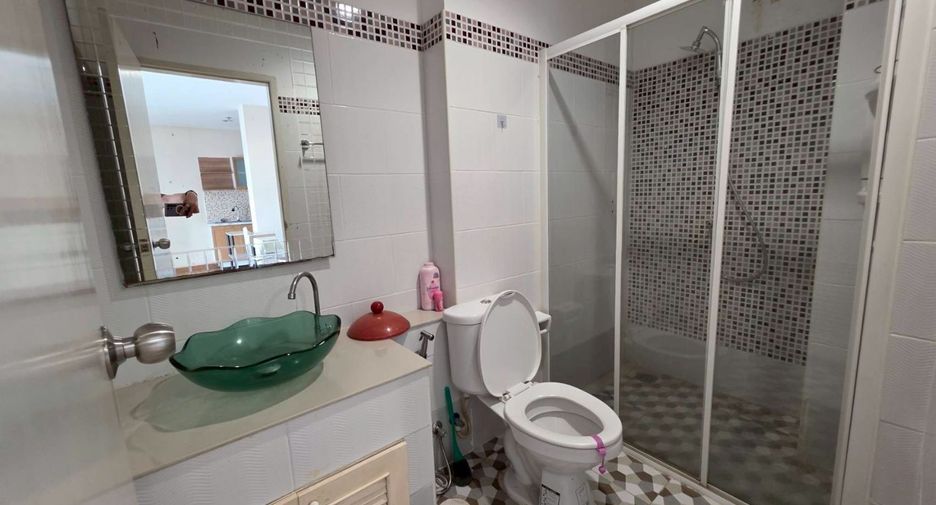For sale 2 bedrooms condo in Phaya Thai, Bangkok