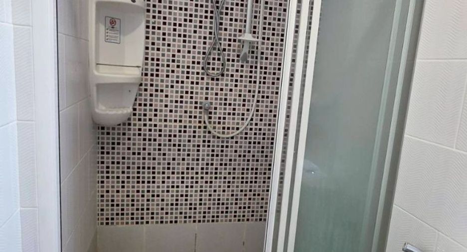 For sale 2 bedrooms condo in Phaya Thai, Bangkok