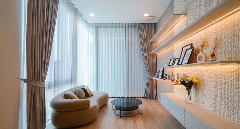 Haus zur Miete mit 4 Zimmer in Saphan Sung, Bangkok