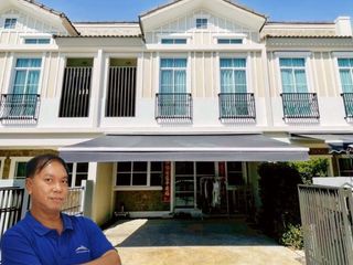 Reihenhaus zur Miete mit 3 Zimmer in Prawet, Bangkok