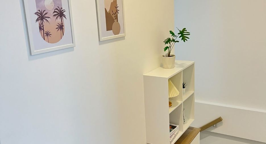 For rent 3 bedrooms townhouse in Prawet, Bangkok