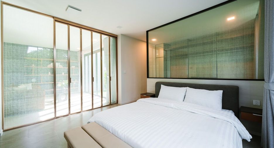 Casa en alquiler de 4 habitaciones en Saphan Sung, Bangkok