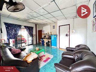 For sale 4 bedrooms house in Phanat Nikhom, Chonburi