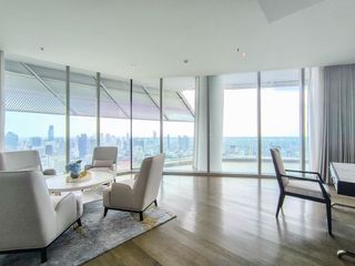 Wohnung zur Miete mit 3 Zimmer in Pathum Wan, Bangkok