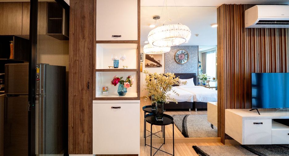 For sale 1 bed condo in Bang Phlat, Bangkok