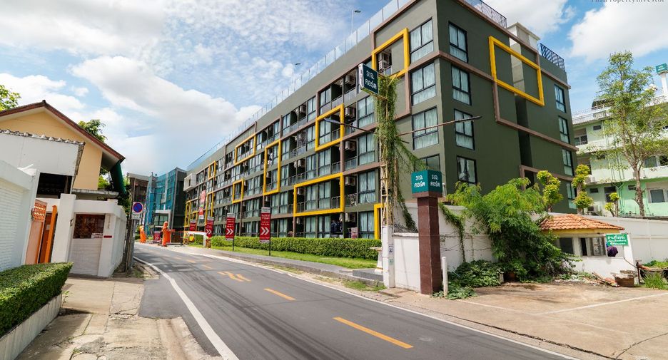 For sale 1 bed condo in Bang Phlat, Bangkok