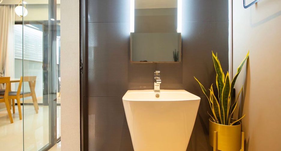Reihenhaus zur Miete und zum Kauf mit 3 Zimmer in Lat Phrao, Bangkok