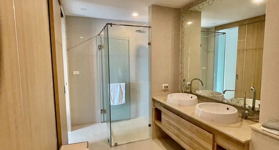 For rent 2 ベッドルーム condo in Bang Lamung, Chonburi