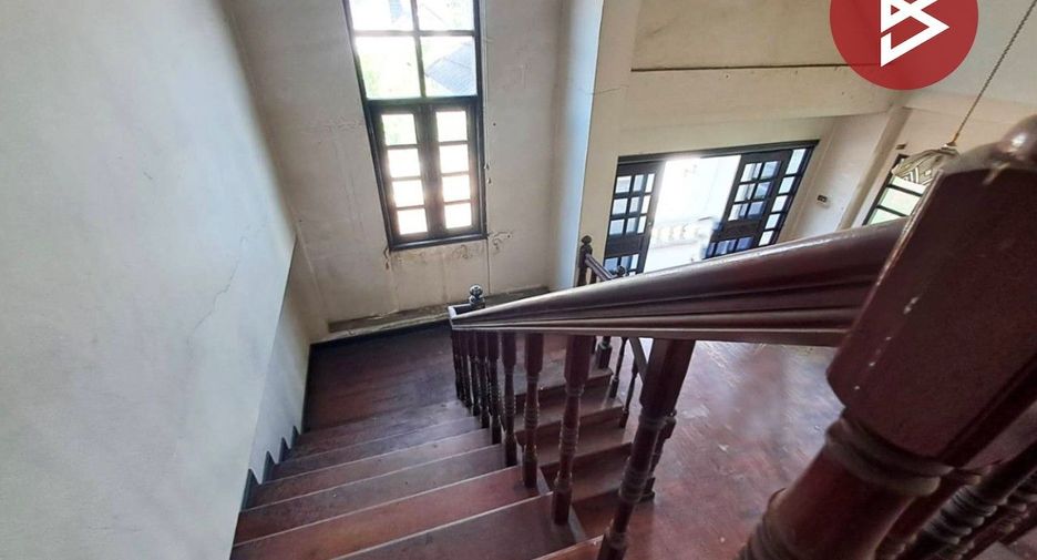 Casa en venta de 4 habitaciones en Bang Khae, Bangkok