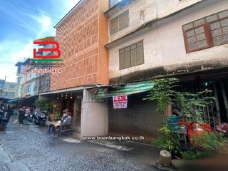 For sale 2 bedrooms retail Space in Pom Prap Sattru Phai, Bangkok