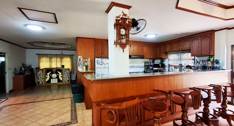 Villa en venta de 3 habitaciones en Ban Chang, Rayong
