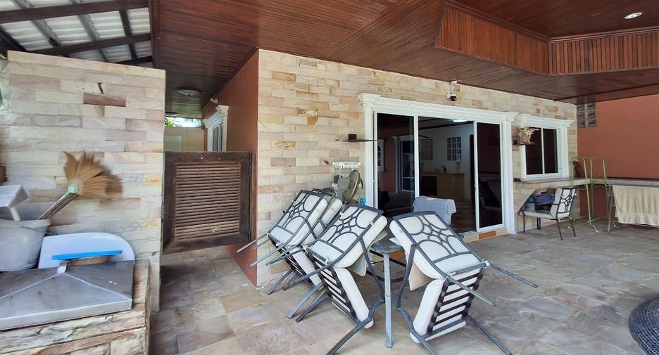 Villa en venta de 3 habitaciones en Ban Chang, Rayong