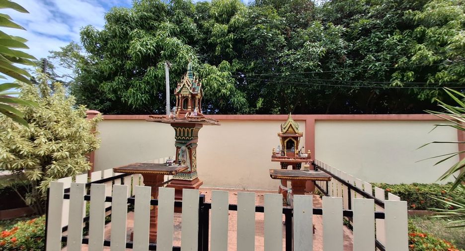 Villa en venta de 3 habitaciones en Ban Chang, Rayong
