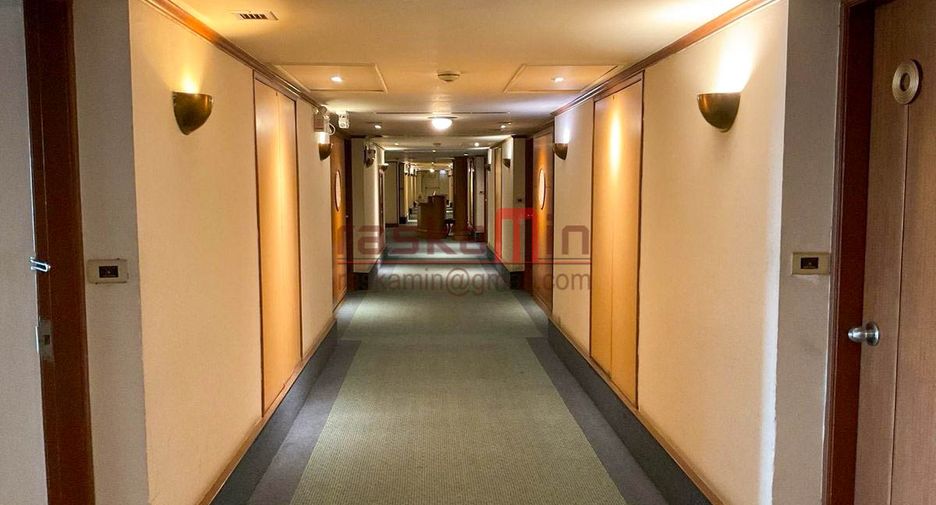 For sale 401 bedrooms hotel in Bang Phlat, Bangkok