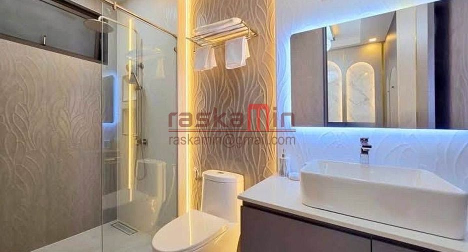 For sale 4 ベッドルーム villa in Bang Lamung, Chonburi
