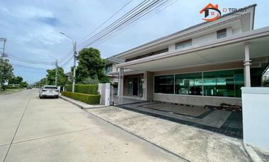 For sale 4 bedrooms house in Lat Krabang, Bangkok