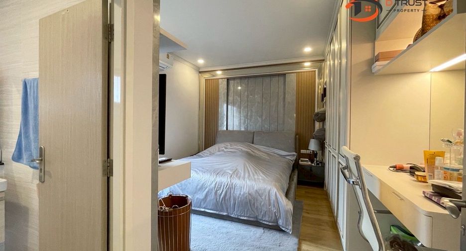 For sale 4 bedrooms house in Lat Krabang, Bangkok