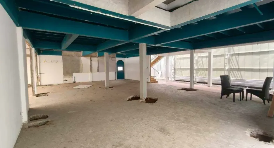 For rent retail Space in Watthana, Bangkok