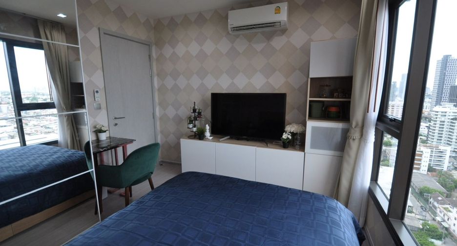Condo en venta de 1 habitaciones en Phra Khanong, Bangkok