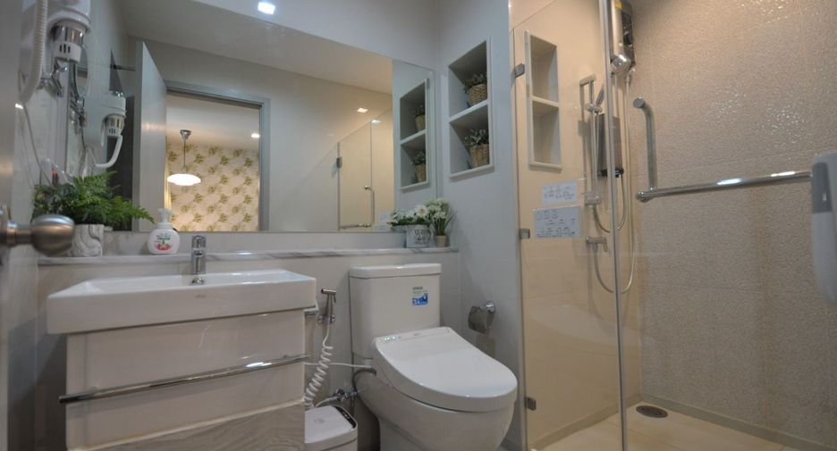 Condo en venta de 1 habitaciones en Phra Khanong, Bangkok