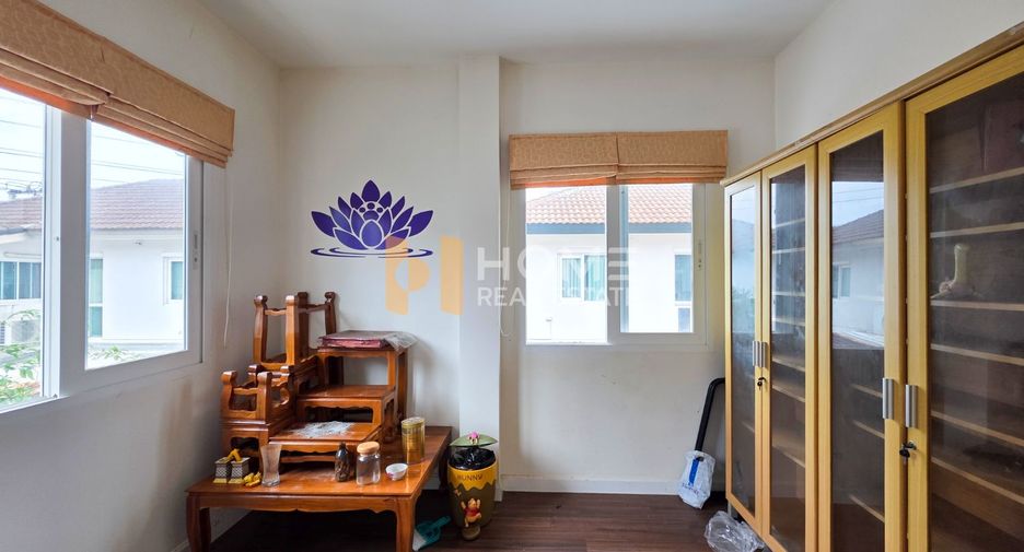 À vendre 3 chambres maison à Bang Khun Thian, Bangkok