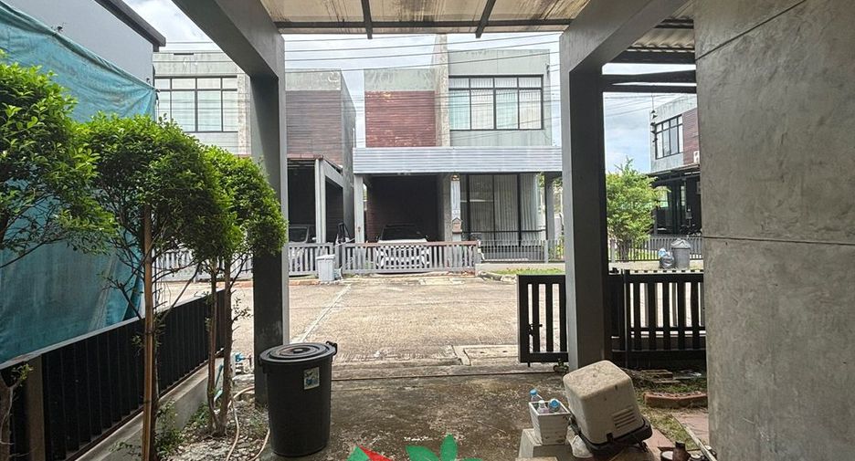 À vendre 3 chambres maison à Nong Khaem, Bangkok